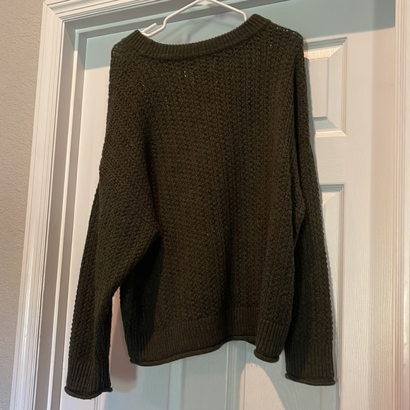 Universal Thread sweater - Picture 6 of 9